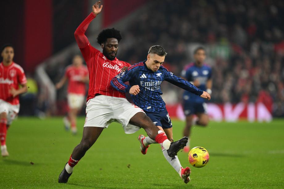 [图]约克雷斯失良机 阿森纳0-0战平诺丁汉森林